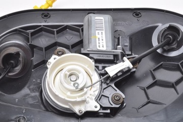 фото thumb №6, Bentley bentayga audi q7 доводчик дверь правый зад задний 4m0837004a