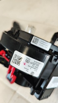 фото thumb №8, Підкермові важелі стрічка змотувач maserati ghibli 670025006