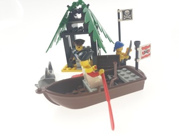 LEGO Pirates (6258) Лачуга контрабандистов