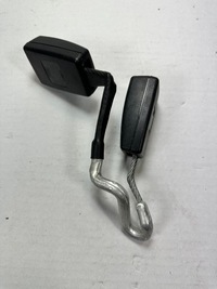 фото thumb №1, A3 8p кліпса поперечина лівий задня 8p0857739b