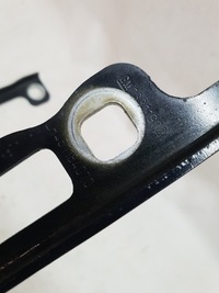 фото thumb №10, Opel corsa e 14-19 петли капот перед левый правый 13311902 13311903