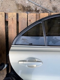 фото thumb №7, Toyota avensis t25 hb 5d двері праві зад комплектні lakier-z73