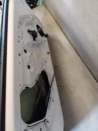 фото thumb №10, Дверь левая seat mii, skoda citigo ,vw up 3d код лакокрасочного покрытия lb9a