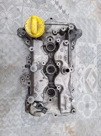 фото thumb №1, Кришка розподільного валу клапанів renault clio iv 0,9 tce
