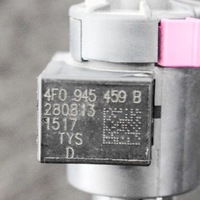 фото thumb №5, Audi q5 датчик педалі світло гальмування 8r 3.0 tfsi 4f0945459b 2013