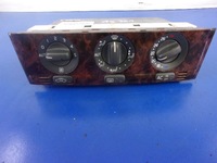 фото thumb №1, Volvo v40 панель переключатели обдув кондиционера