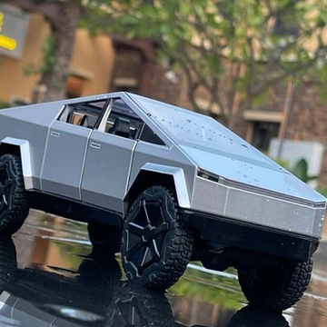 МОДЕЛЬ АВТОМОБИЛЯ TESLA CYBERTRUCK 1:24 ИЗ АЛЮМИНИЕВОГО СПЛАВА С ФАРАМИ И ДВЕРЯМИ