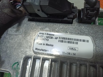 фото thumb №9, Ford focus mk3 рестайлинг радио навигация касание панель