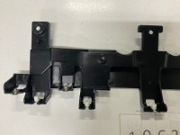 Купити Кронштейн, кронштейн  бампера задній land rover l460 середній m8e2-17e800-a 1063., фото thumb