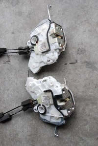 фото thumb №4, Honda cr-v iii 06-12 замок двері l / p зад