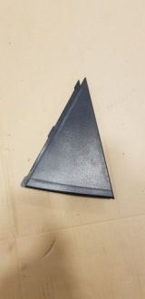 фото thumb №1, Hyundai ix35 10-15 треугольник дверь правый задняя 83840-2s000