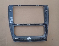 фото thumb №3, Рамка радіо vw jetta 5c6858069d