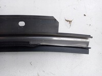 фото thumb №9, Молдинг ущільнювач правий перед nissan terrano ii 2