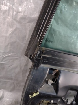 фото thumb №15, Рамка, підйомник вікна праві зад audi a3 8l 5d