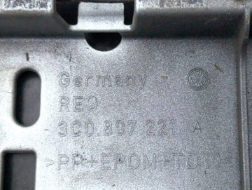 фото thumb №15, Бампер перед volkswagen passat b6 2008 3c0807221a