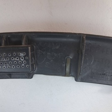 фото thumb №7, Audi q7 4l зад сторона правая подкладка планки крыльев заднего 4m0854820