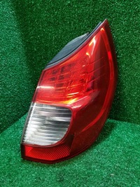 фото thumb №1, Лампа права задня renault scenic 2