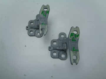 фото thumb №1, Volvo fh4 евро 5 петля дверь левая сторона 42292es92