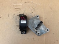 фото thumb №1, Кронштейн подушка двигуна sandero ii captur i 0.9 tce 113752043r 1128445447r