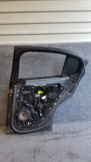 фото thumb №2, Alfa romeo stelvio дверь правый задняя kpl.