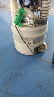 фото thumb №2, Насос топлива renault clio ii 01r 1.2b