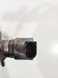 фото thumb №10, Планка впрыскивающий датчики 04l089g vw audi skoda 2.0 tdi dfs 04l130764d