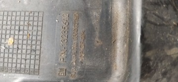 13235642 АККУМУЛЯТОРНАЯ ПОДСТАВКА OPEL CORSA D оригинал