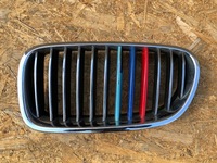 фото thumb №1, Решётка радиатора решётка радиатора левый 7200727 bmw f10 f11