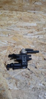 Volkswagen оригинальный номер 1j0906627a клапан турбины с Разборки, фото thumb