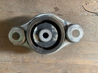 фото thumb №1, Fiat 500 cabrio lift кронштейн подушка двигуна 1