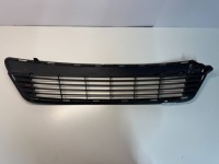 фото thumb №6, Решётка бампера средняя toyota yaris iii