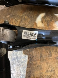 фото thumb №12, Підвішування праві зад поворотна опора амортизатор важіль kia sportage v 0km 23r