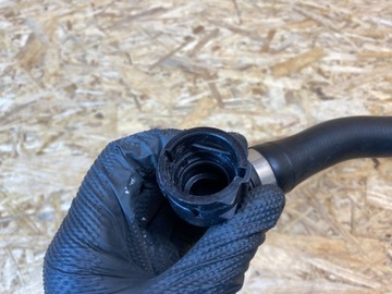 фото thumb №10, Шланг труба шланг воды mercedes w205 w253 w213 a2135019902