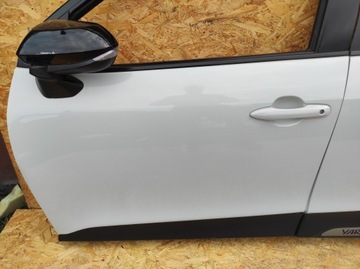 фото thumb №9, Дверь левая передние задние toyota yaris cross 2vf