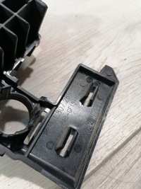 фото thumb №6, Taycan корзина pdc левый зад 9j1807289