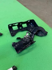 фото thumb №6, Петля петлі капот патрон комплект e klasa w213 lift колір 890 idealne