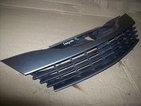 фото thumb №1, Решітка радіатора решітка радіатора renault laguna ii,2002r.