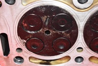 фото thumb №13, Головка двигателя 9681569780 citroen c5 ii x7 iii 2.2 hdi 170 km 08-17