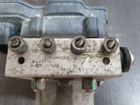 фото thumb №3, Насос abs renault captur clio iv 476605492r