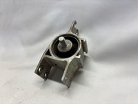 фото thumb №6, Mercedes cla задняя втулка передний рычага