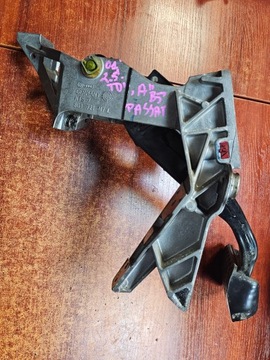 фото thumb №5, Педаль гальма vw passat b5 автомат 01' 8d1721117l