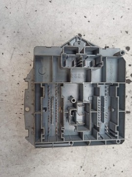 фото thumb №9, Alfa romeo gt коробка запобіжників 51742419
