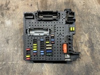 фото thumb №1, Volvo xc70 коробка предохранителей rem 30786646