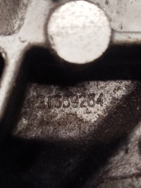 фото thumb №14, Блок двигателя низ volvo 31359264