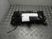 фото thumb №5, Бардачок tesla model y 2022 168422700a