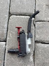 фото thumb №2, Оригинал renault блок управления блокировка заливной топлива 657412369r renault captur