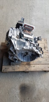 фото thumb №1, Коробка передач передач toyota chr 1.8 hybrid