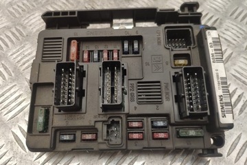 фото thumb №8, Коробка предохранителей citroën c5 i dc_ 9643498880 2.0l дизель 80kw 2003