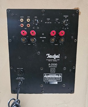 Активный сабвуфер TEUFEL A-2500 | 25 см | 200 Вт | 20 кг |