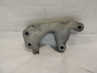 фото thumb №1, Кронштейн кронштейн двигателя opel mokka a 1.6 cdti 95138117